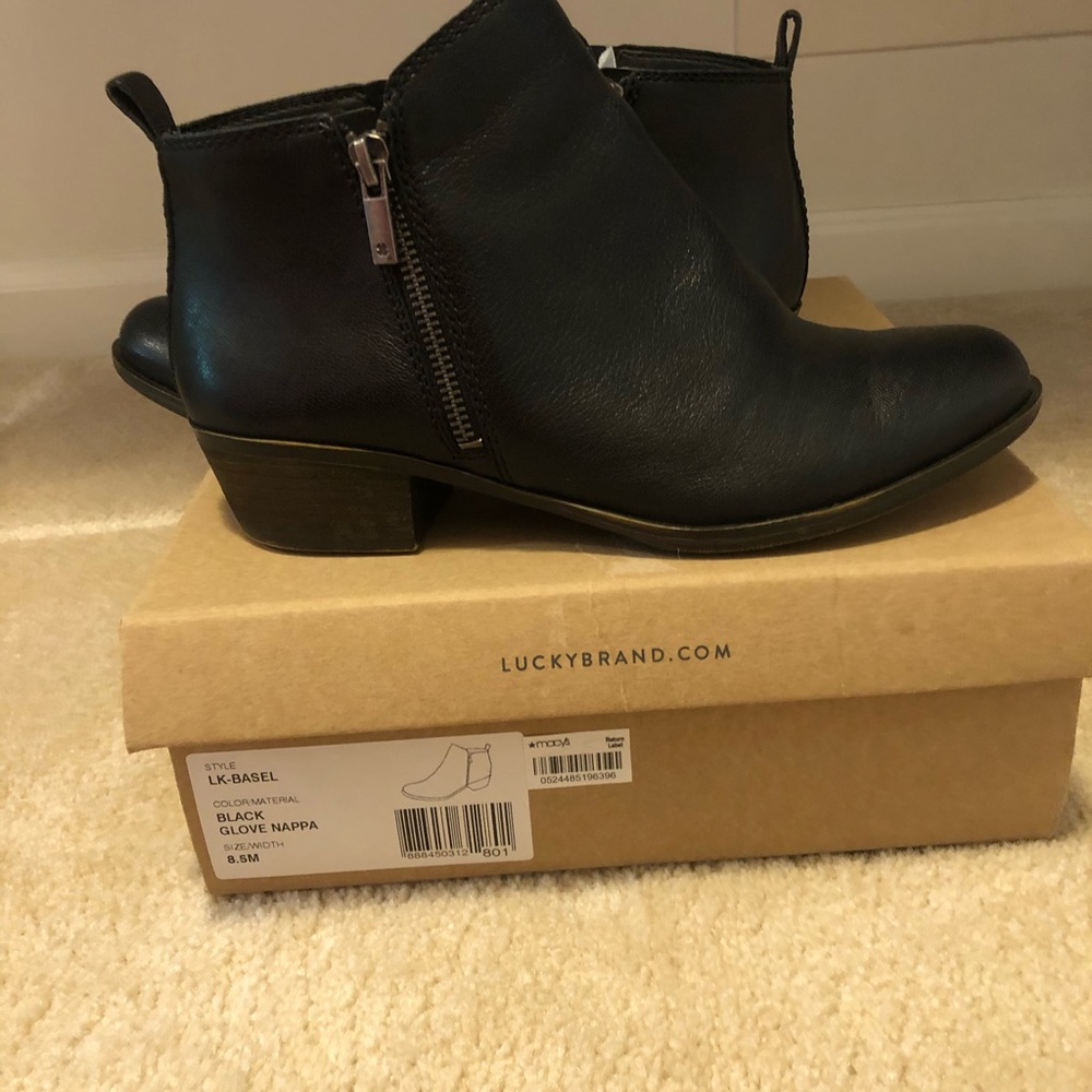 Lucky black leather boots size 8.5